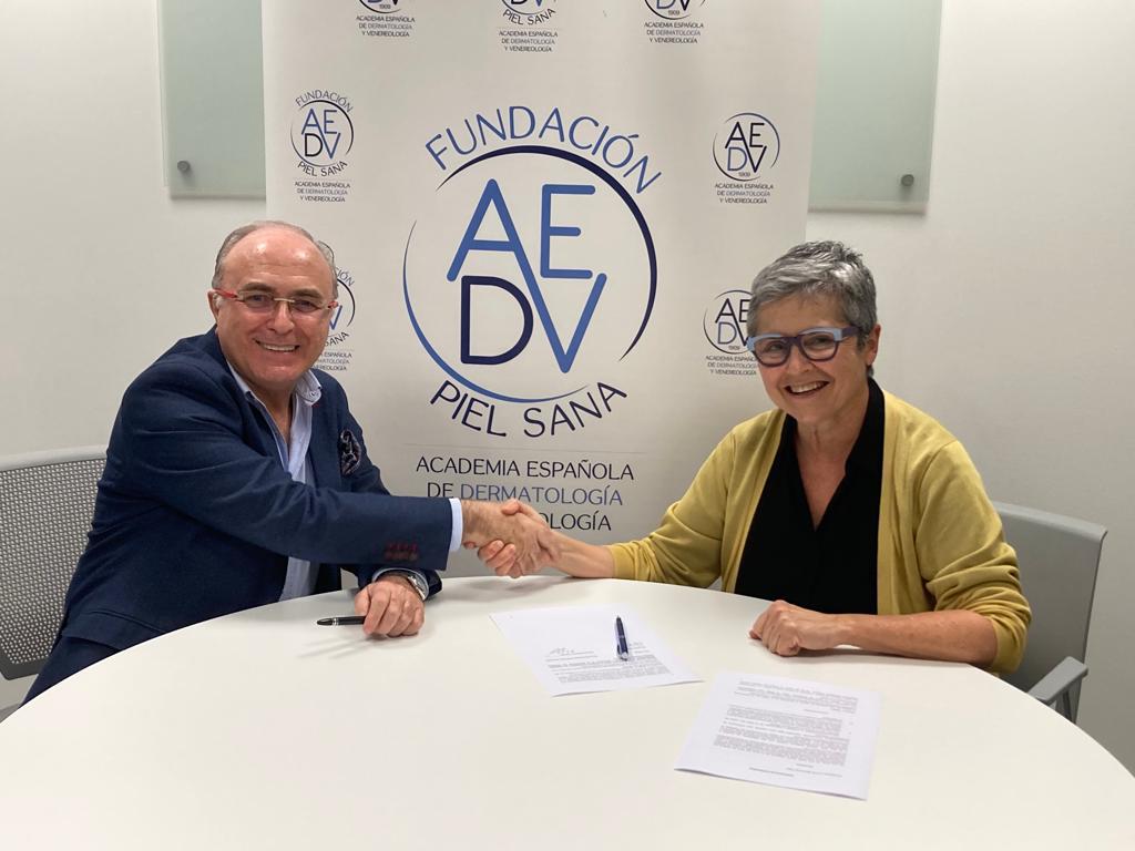 Firma Acuerdo Fundación Piel Sana de la AEDV